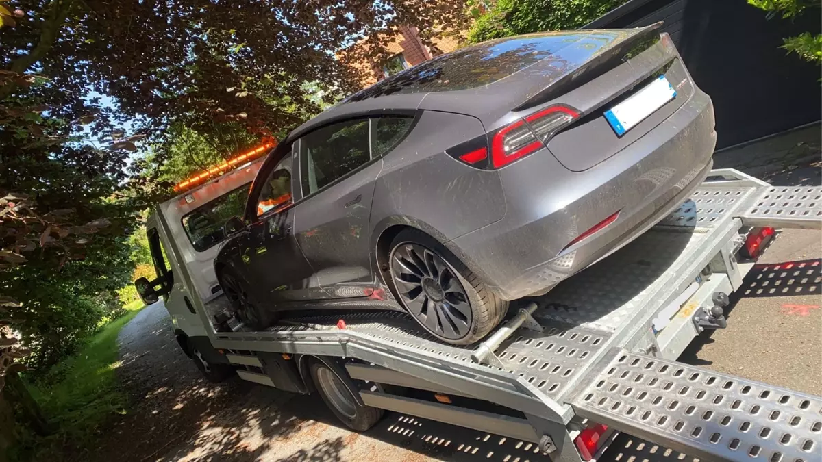 Panne de batterie : Symptômes, Causes et Solutions